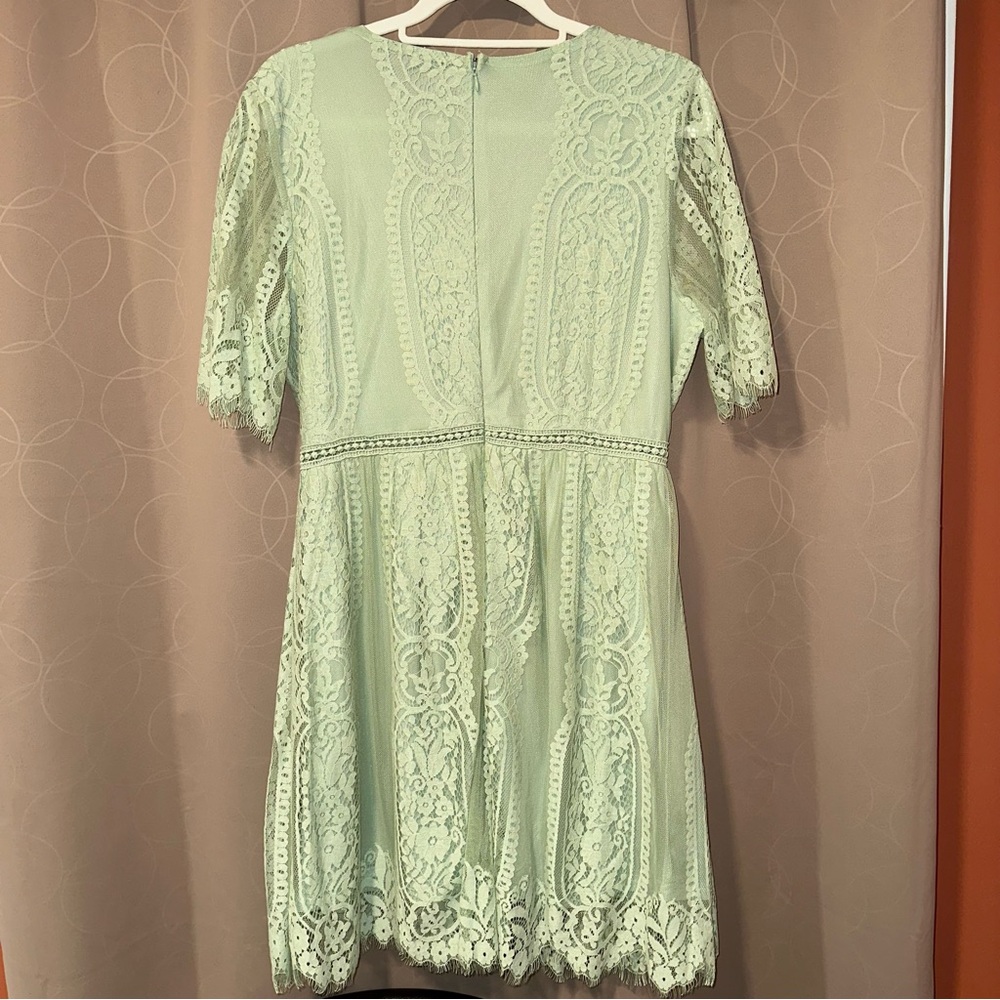 Glitzy Girlz Womens Chic Mint Lace Sheer Sleeves Mini Dress NWOT Size Large - Picture 4 of 5